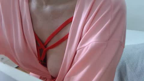 Snapshot of girlvictoria chatting on 30, 11, 2025 Victoria online show from 30, 11, 2025