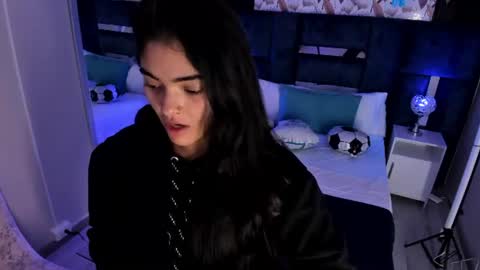 Snapshot of giselamaru chatting on 14, 7, 2026 online show from 14, 7, 2026