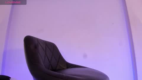 gisellecarteer__ online show from 30, 10, 2025