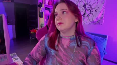 Snapshot of gitera_ chatting on 21, 12, 2024 AlexaMillis online show from 21, 12, 2024