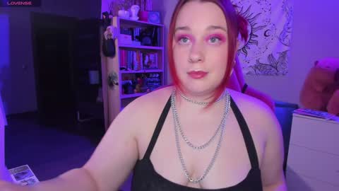 Snapshot of gitera_ chatting on 21, 1, 2025 AlexaMillis online show from 21, 1, 2025