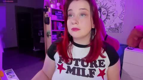Snapshot of gitera_ chatting on 6, 3, 2025 AlexaMillis online show from 6, 3, 2025