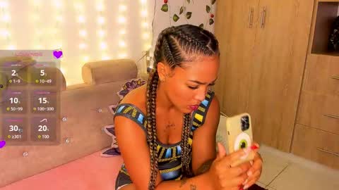 Snapshot of giuliacash chatting on 19, 12, 2025 GiuliaCash online show from 19, 12, 2025