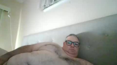 Snapshot of gixxer06 chatting on 5, 6, 2026 bi Gixxer online show from 5, 6, 2026