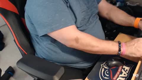 Snapshot of gizmo706 chatting on 5, 12, 2025 gizmo706 online show from 5, 12, 2025