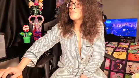 glaceon9 online show from 19, 2, 2025