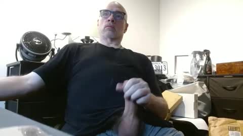 glaikind925958 online show from 17, 5, 2026