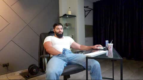 Snapshot of glennmasters chatting on 4, 1, 2025 Matthew .. for short call me Matt online show from 4, 1, 2025