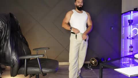 Matthew .. for short call me Matt online show from 25, 5, 2026