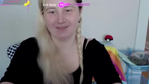 Glitch online show from 18, 9, 2025