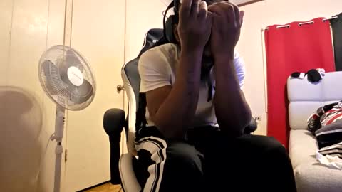 glomightyj online show from 1, 2, 2026