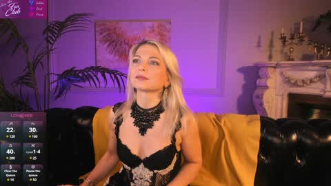 Snapshot of gloria_lovely chatting on 1, 2, 2025 Gloria online show from 1, 2, 2025