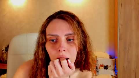 Gloria Wood online show from 23, 2, 2025