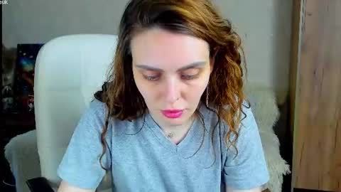 Snapshot of gloria_wood chatting on 26, 6, 2026 Gloria Wood online show from 26, 6, 2026