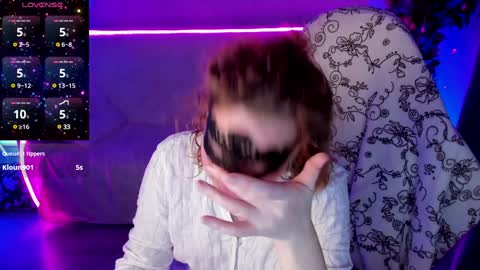 Snapshot of gloriagrays chatting on 18, 12, 2024 gloriagrays online show from 18, 12, 2024