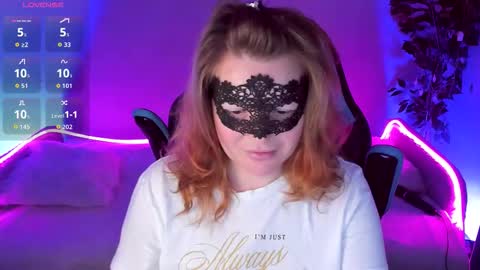 Snapshot of gloriagrays chatting on 25, 9, 2025 gloriagrays online show from 25, 9, 2025