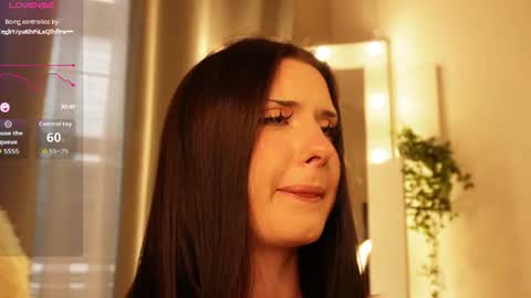 Snapshot of gloriamillss chatting on 27, 6, 2026 Gloria online show from 27, 6, 2026