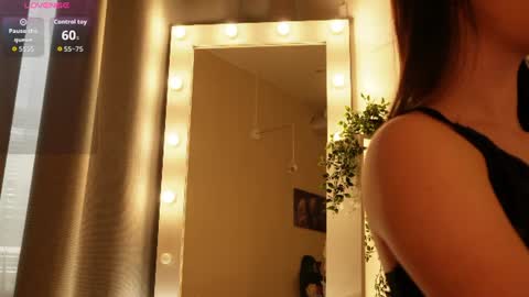 Snapshot of gloriamillss chatting on 10, 7, 2026 Gloria online show from 10, 7, 2026