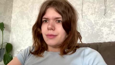 Snapshot of glossy_girl_1 chatting on 17, 5, 2026 Roxy online show from 17, 5, 2026