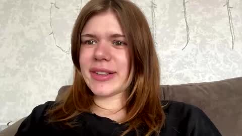 Snapshot of glossy_girl_1 chatting on 31, 5, 2026 Roxy online show from 31, 5, 2026