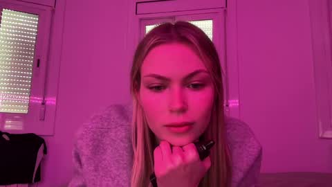 glow_angel online show from 13, 2, 2025