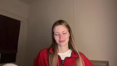 glow_angel online show from 25, 2, 2025