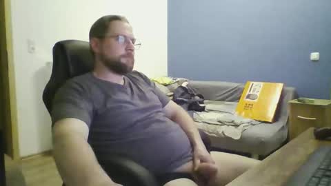 gnik_labinnah online show from 6, 4, 2026