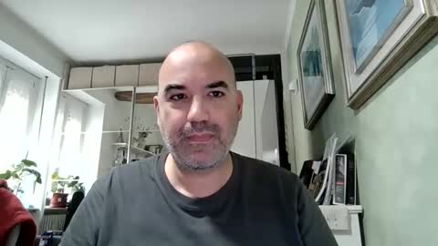 Snapshot of gnoffo77 chatting on 16, 5, 2026 Matte online show from 16, 5, 2026