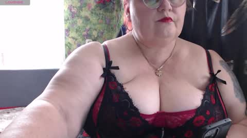 Snapshot of goddess57 chatting on 30, 1, 2025 Goddess online show from 30, 1, 2025