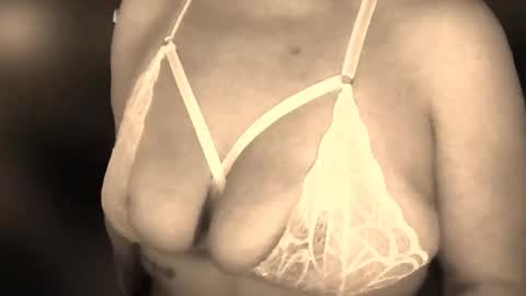 Snapshot of goddess_bb_4937 chatting on 30, 11, 2025 Goddess BB 4397 online show from 30, 11, 2025