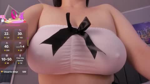 Goddess Kianna  online show from 18, 11, 2025