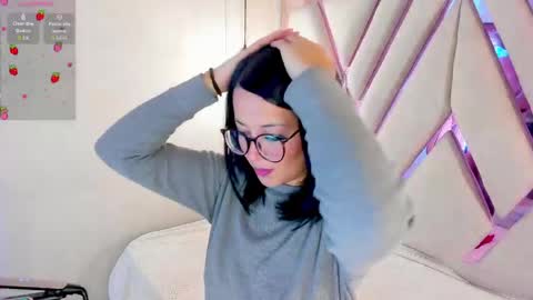 Snapshot of goddess_martina chatting on 30, 4, 2026 M A R T I N A online show from 30, 4, 2026