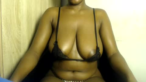 Snapshot of goddess_mellissa chatting on 10, 7, 2026 mellissa online show from 10, 7, 2026
