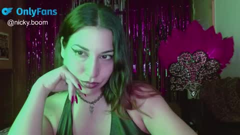 Goddess nickyboom online show from 14, 10, 2025