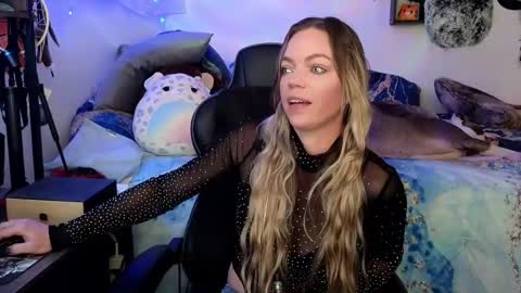 Snapshot of goddess_of_mars chatting on 4, 3, 2025 Patricia Mars Goddess of Mars twitter thegoddessmindy online show from 4, 3, 2025