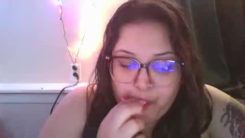 Snapshot of goddess_sereniity chatting on 13, 4, 2026 goddess_sereniity online show from 13, 4, 2026