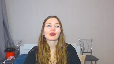 Snapshot of goddess_squirt_ chatting on 28, 12, 2024 Katrin online show from 28, 12, 2024