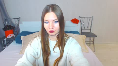Snapshot of goddess_squirt_ chatting on 4, 1, 2025 Katrin online show from 4, 1, 2025
