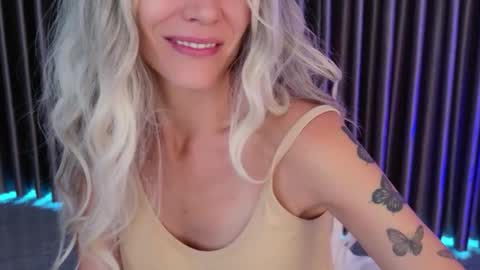 Snapshot of goddess_stars chatting on 23, 3, 2026 Katarina online show from 23, 3, 2026