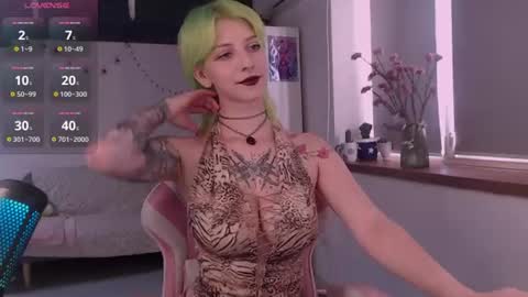 Akiko online show from 10, 7, 2026