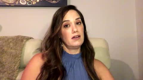 Goddess Fiore online show from 24, 10, 2025