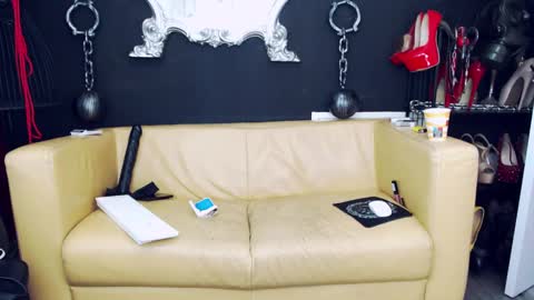 Snapshot of goddessgeorgia chatting on 1, 2, 2025 Goddess Georgia online show from 1, 2, 2025