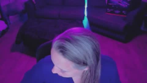 Snapshot of goddessnovax chatting on 28, 5, 2026 Goddess Nova X online show from 28, 5, 2026
