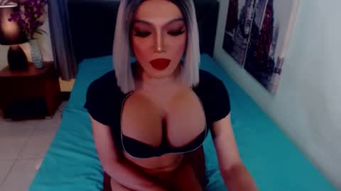 Snapshot of goddessselfsucker chatting on 3, 2, 2026 Lucy Pearl online show from 3, 2, 2026