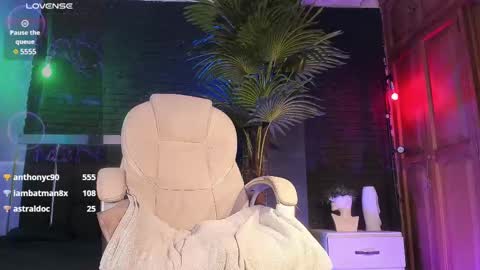 HUAN online show from 16, 2, 2025