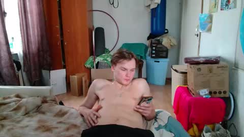 Snapshot of gofymcmouse chatting on 6, 11, 2025 Daniel online show from 6, 11, 2025