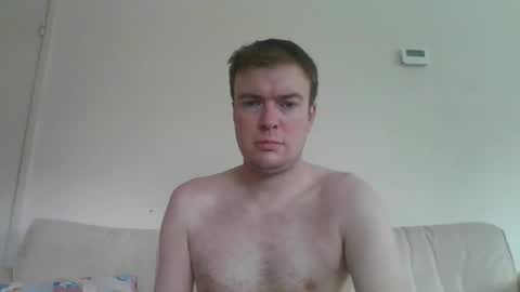 Snapshot of gogo12104 chatting on 24, 3, 2026 jme online show from 24, 3, 2026