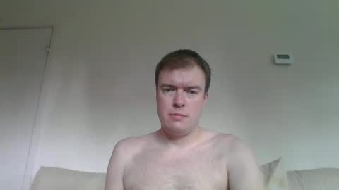 Snapshot of gogo12104 chatting on 26, 3, 2026 jme online show from 26, 3, 2026