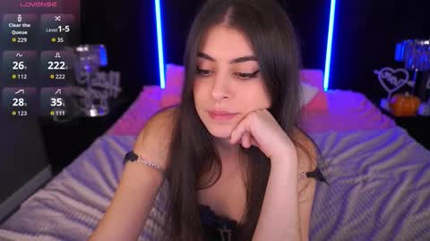 Snapshot of goldbabys chatting on 13, 11, 2025 GoldBabyS online show from 13, 11, 2025