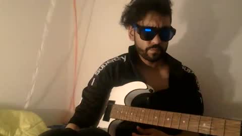 Myles online show from 27, 4, 2026